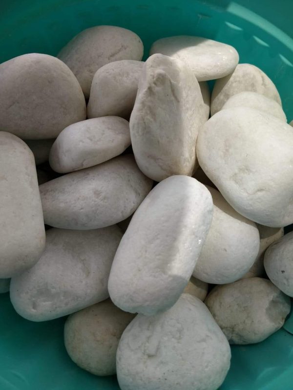 Off White Pebble Stones