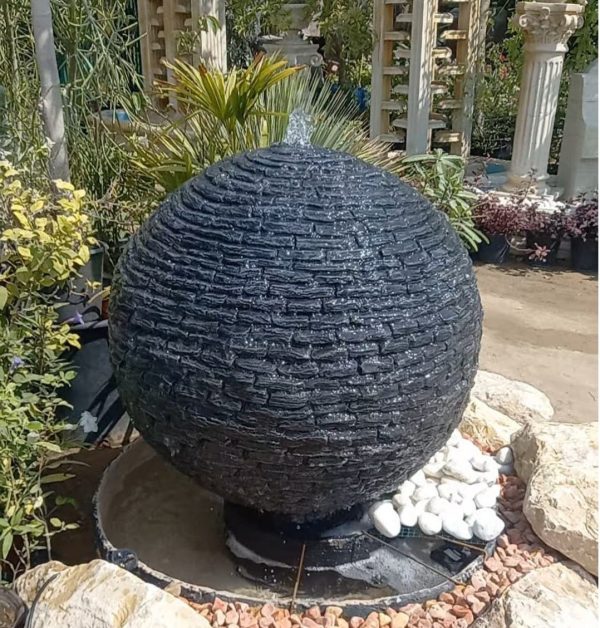 Ball Fountain